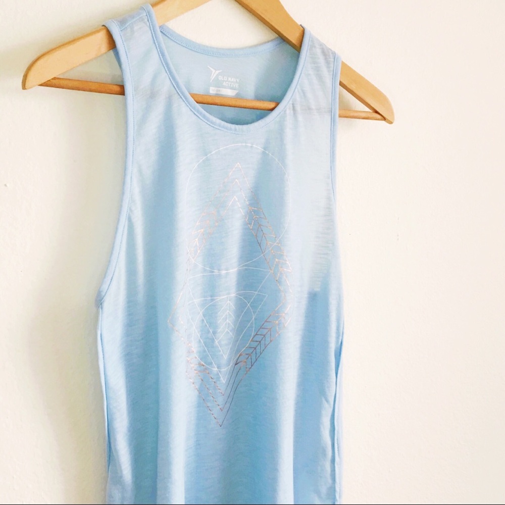 Old navy gym tee - Picture 3 of 5